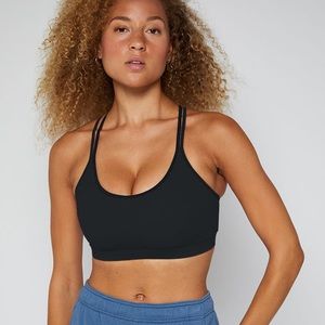 FOURLAPS women’s Vitality Sports Bra Black